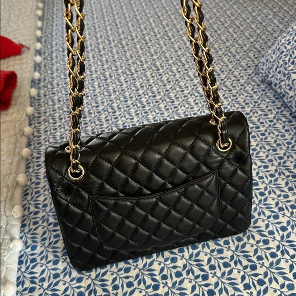 Black Quilted Leather Shoulder Bag with Gold Hardware - Picture 4 of 4
